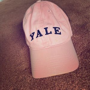 Yale cap
